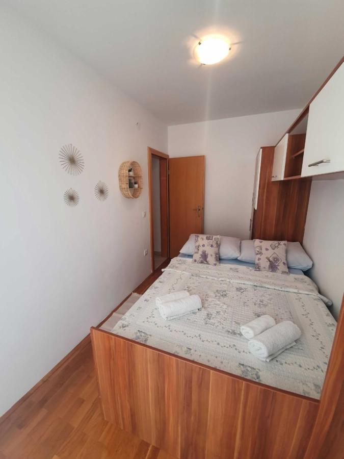 Apartment Kos Pag Town Exterior photo